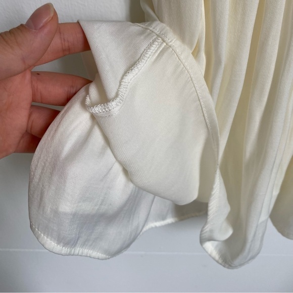 Allison Joy Bryn Buttery soft silk like pleated cream white camisole size XS - Picture 6 of 6